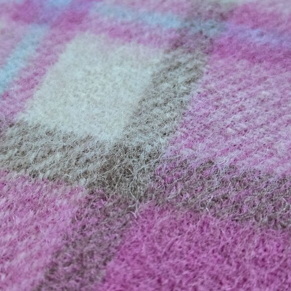 NWOT Lavender Pink Grey Plaid Lambswool Scarf - Picture 5 of 7